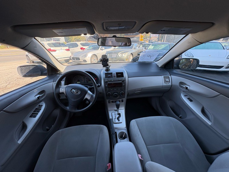 2011 Toyota Corolla Image 14