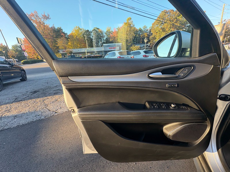 2018 Alfa Romeo Stelvio Image 26