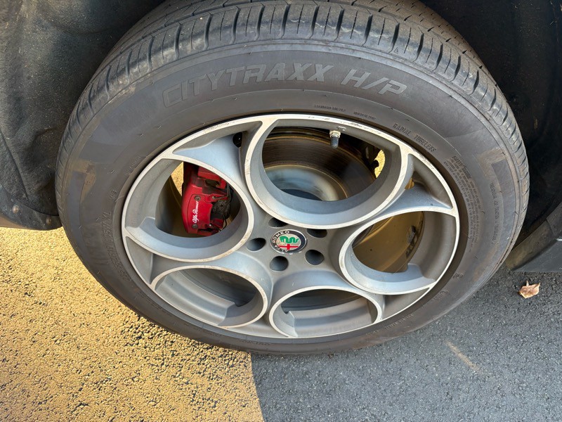 2018 Alfa Romeo Stelvio Image 34