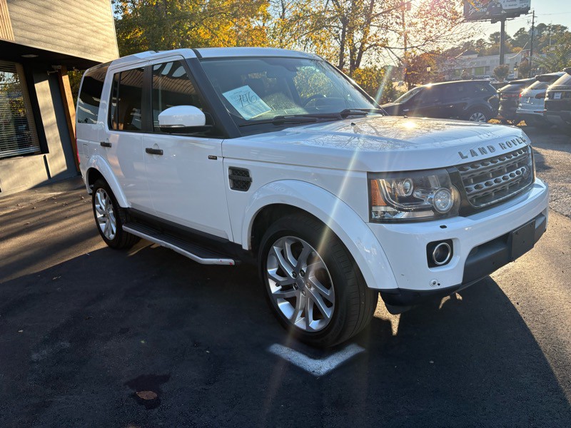 2016 Land Rover LR4 Image 3