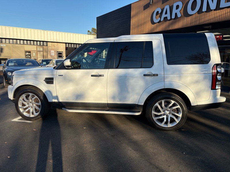 2016 Land Rover LR4 Image 8