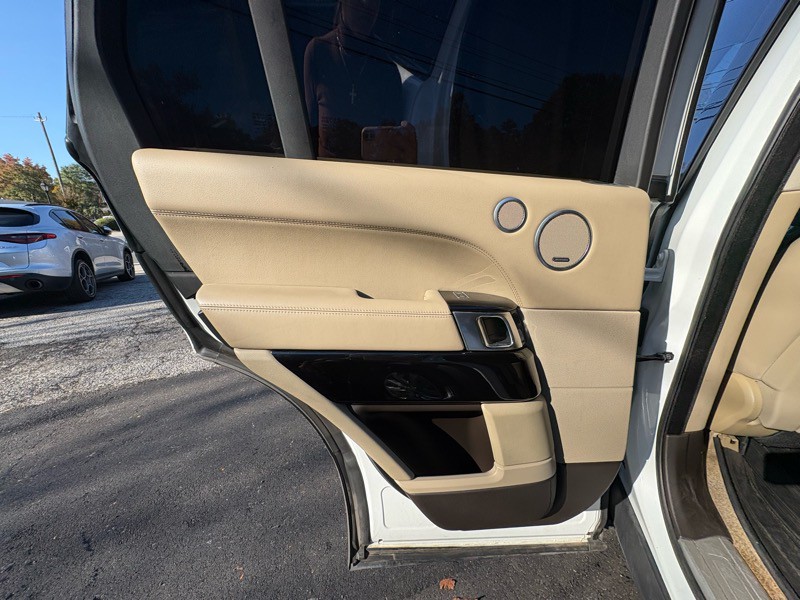 2013 Land Rover Range Rover Image 28