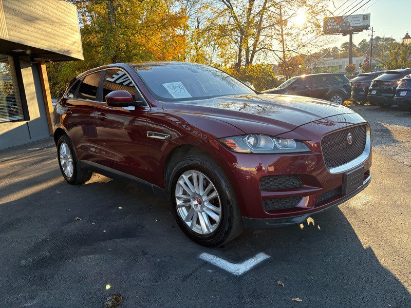 2017 Jaguar F-PACE Image 3