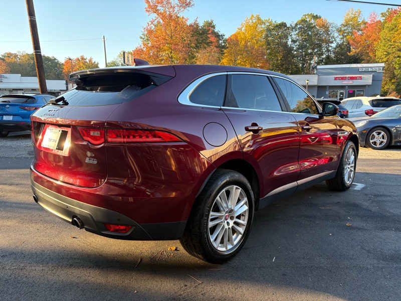 2017 Jaguar F-PACE Image 5
