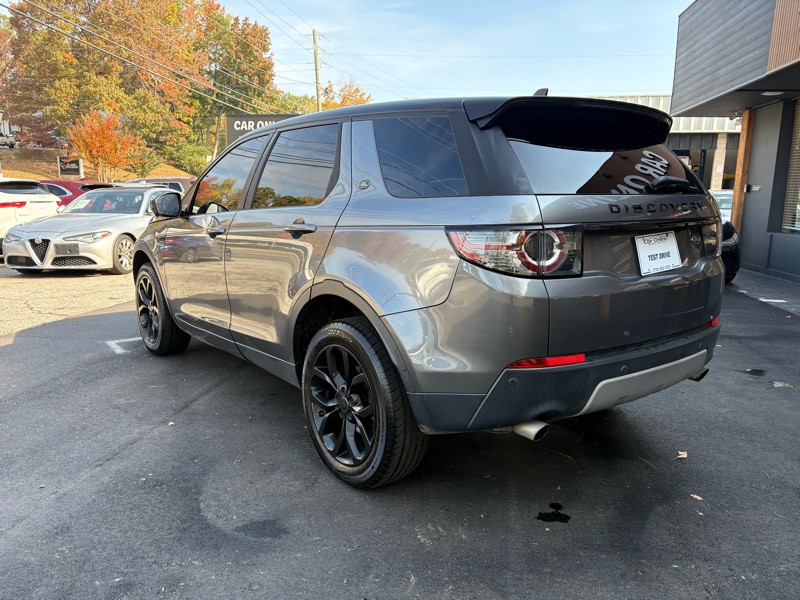 2015 Land Rover Discovery Sport Image 7