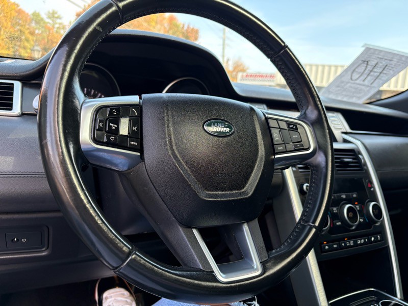 2015 Land Rover Discovery Sport Image 14