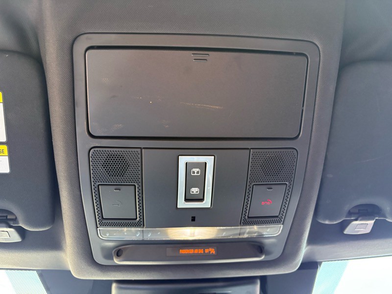 2015 Land Rover Discovery Sport Image 30