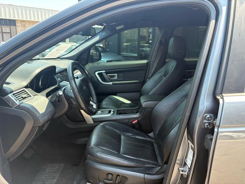 2015 Land Rover Discovery Sport Image 14