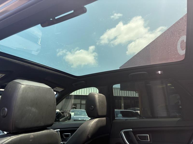 2015 Land Rover Discovery Sport Image 29