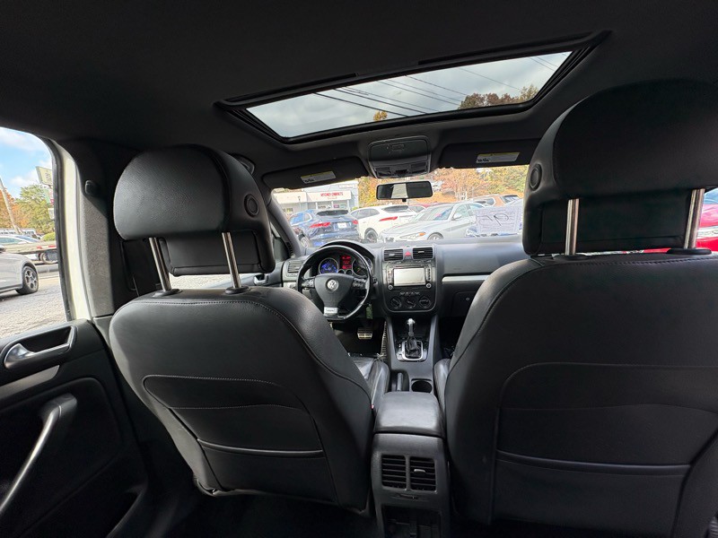 2009 Volkswagen GTI Image 17