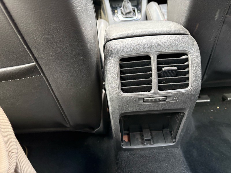 2009 Volkswagen GTI Image 20