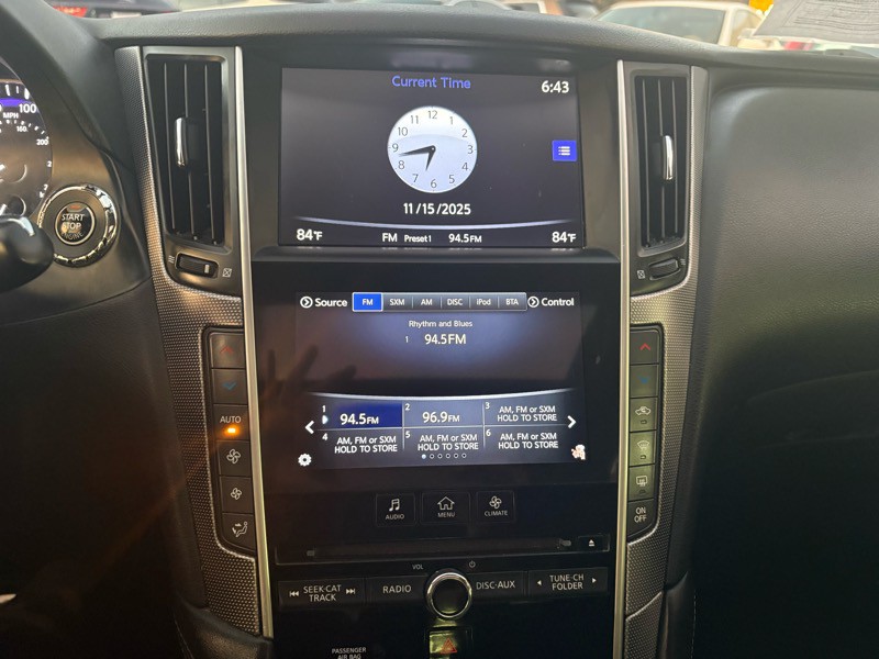 2015 INFINITI Q50 Image 13