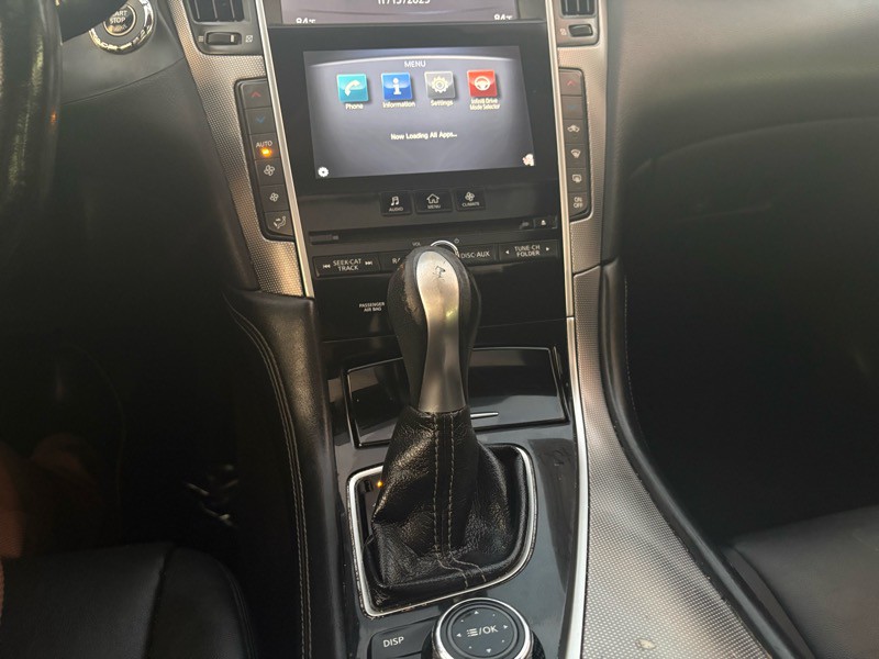 2015 INFINITI Q50 Image 19