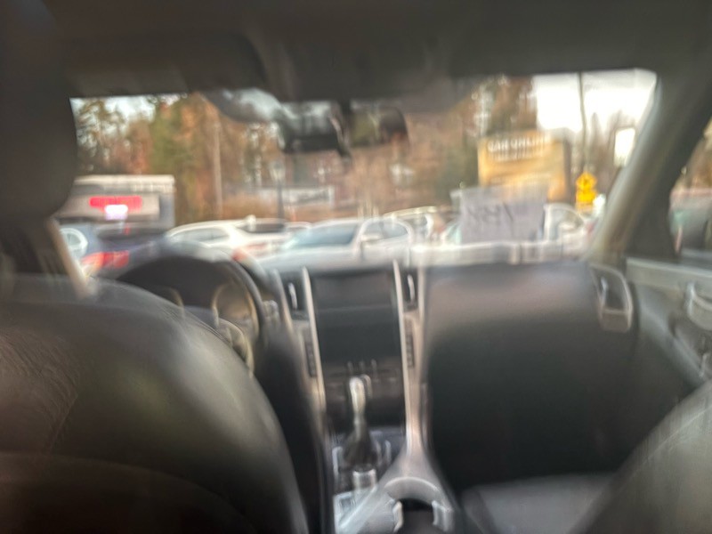 2015 INFINITI Q50 Image 29