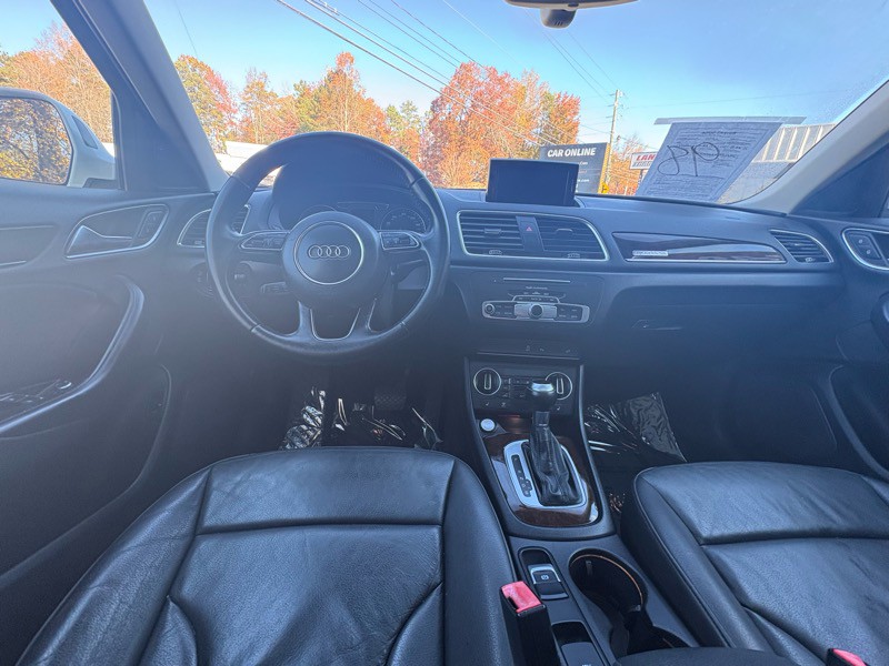 2016 Audi Q3 Image 12