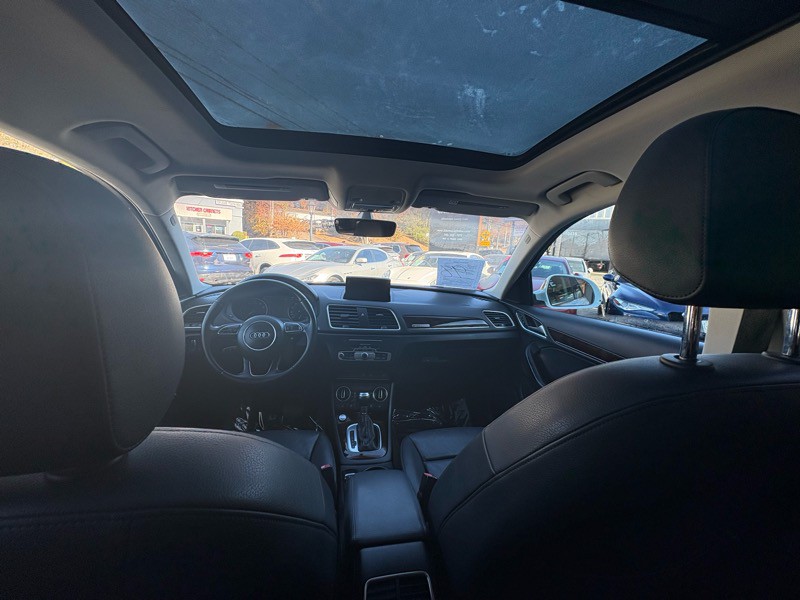 2016 Audi Q3 Image 14