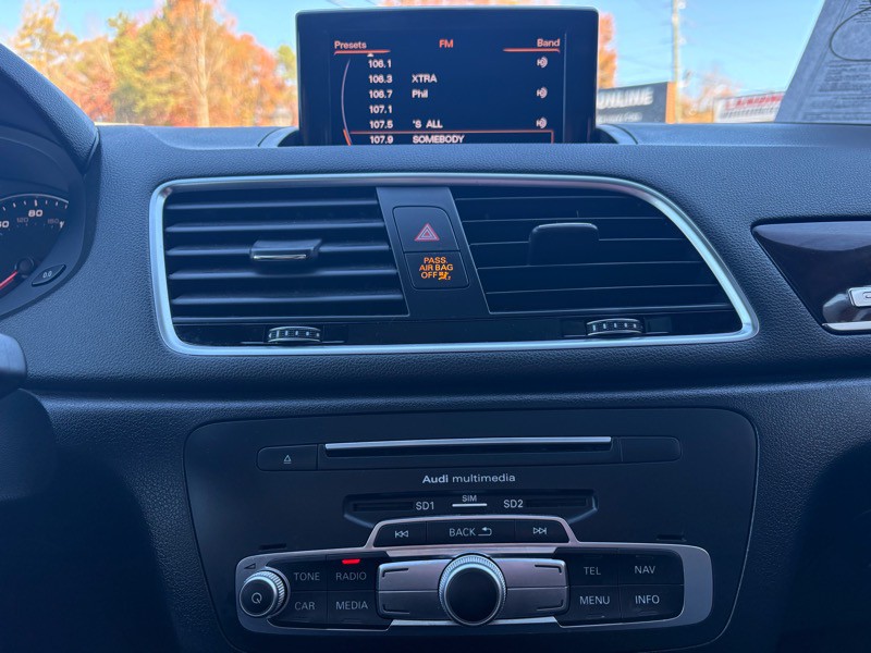 2016 Audi Q3 Image 17