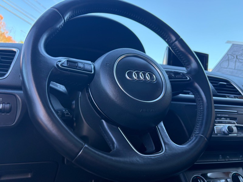 2016 Audi Q3 Image 23