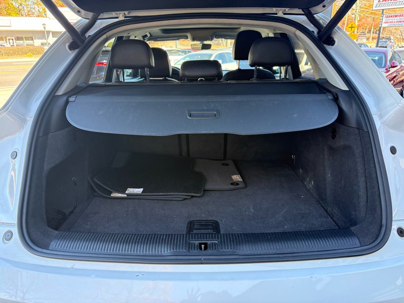 2016 Audi Q3 Image 33