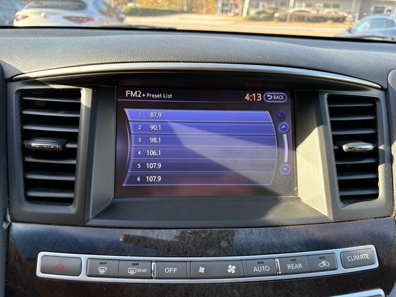 2014 INFINITI QX60 Image 11