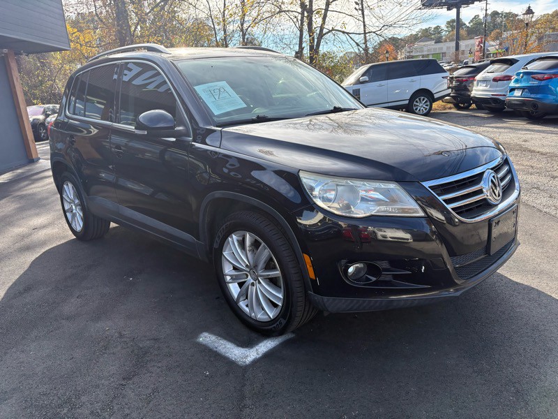 2011 Volkswagen Tiguan Image 3