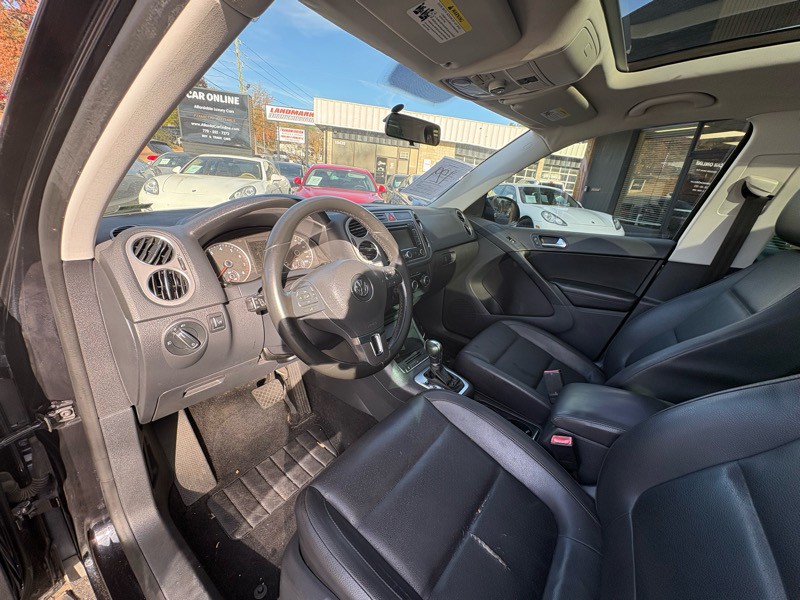 2011 Volkswagen Tiguan Image 15