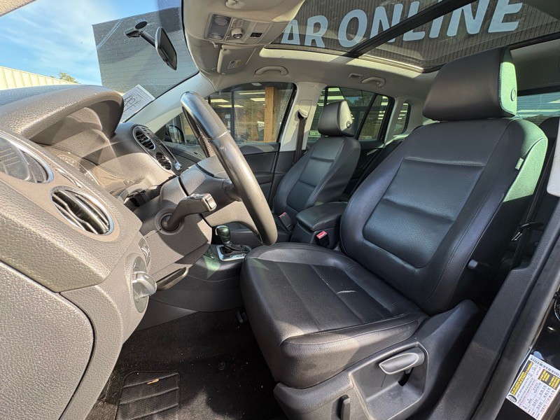 2011 Volkswagen Tiguan Image 16