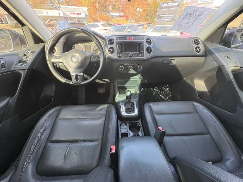 2011 Volkswagen Tiguan Image 22