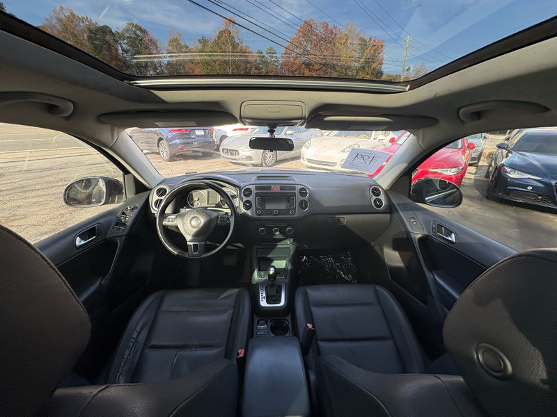 2011 Volkswagen Tiguan Image 23