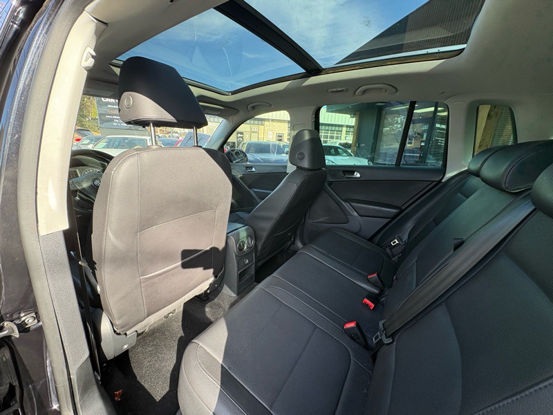 2011 Volkswagen Tiguan Image 27