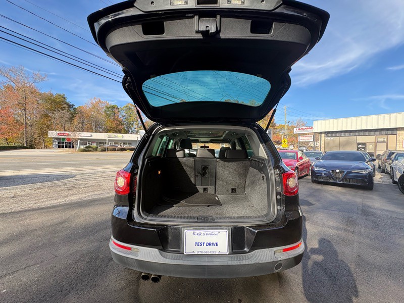 2011 Volkswagen Tiguan Image 30