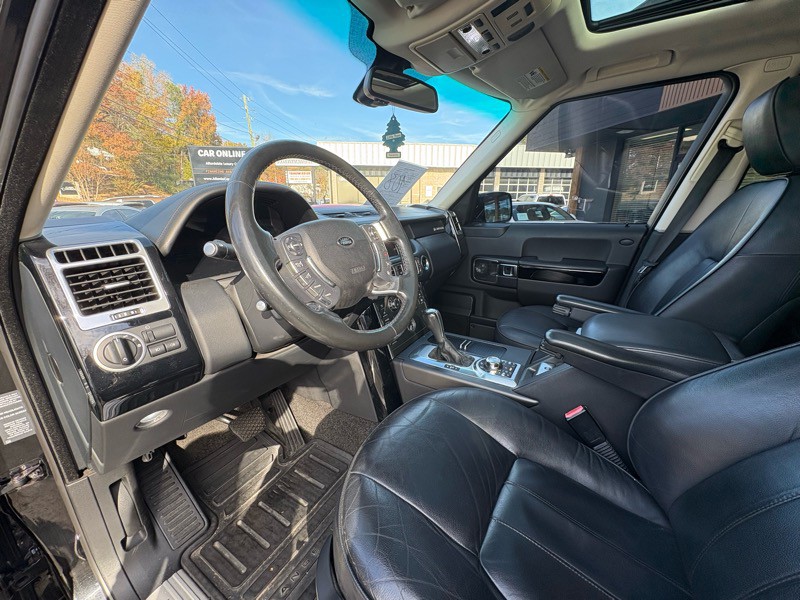 2011 Land Rover Range Rover Image 9