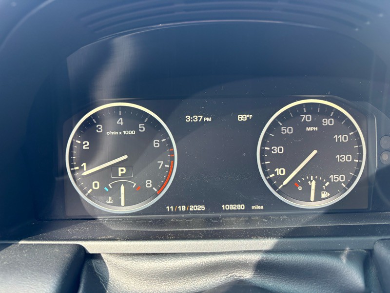 2011 Land Rover Range Rover Image 14