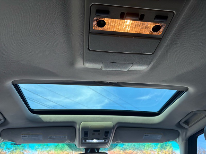 2011 Land Rover Range Rover Image 30