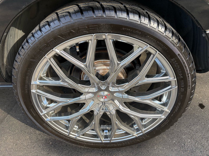 2011 Land Rover Range Rover Image 38