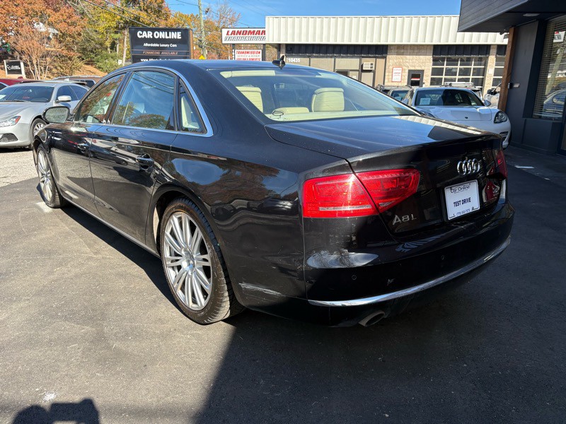 2011 Audi A8 Image 7