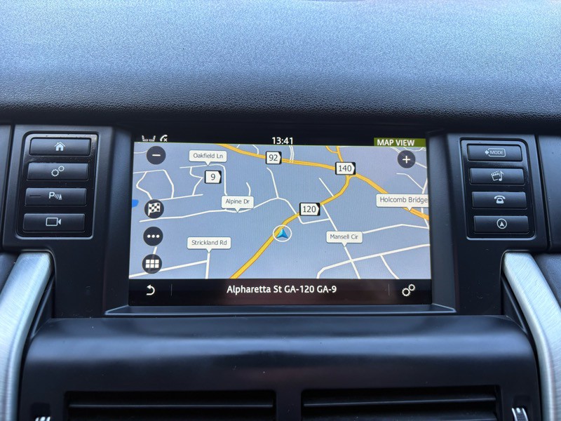 2016 Land Rover Discovery Sport Image 23