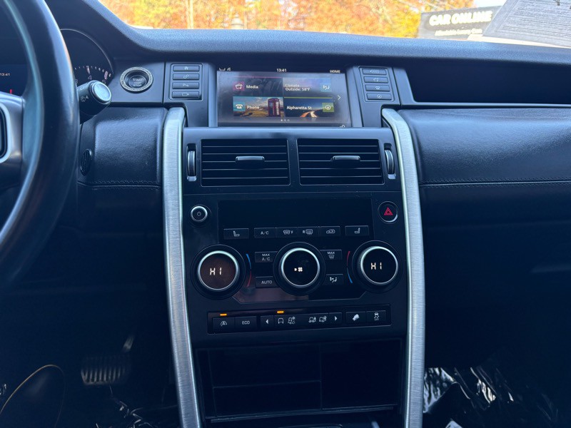 2016 Land Rover Discovery Sport Image 28