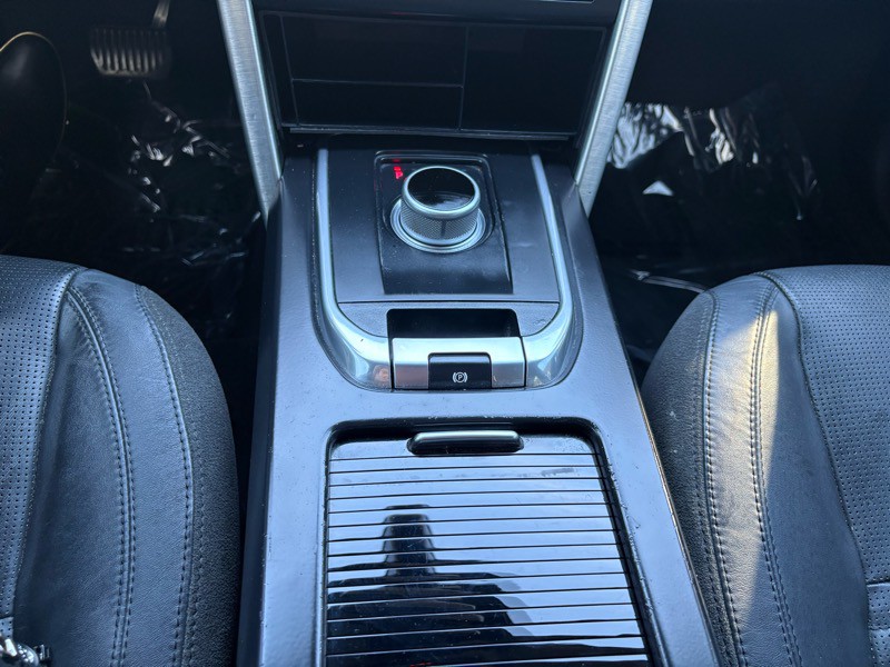 2016 Land Rover Discovery Sport Image 30