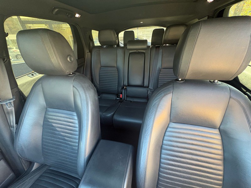 2016 Land Rover Discovery Sport Image 33