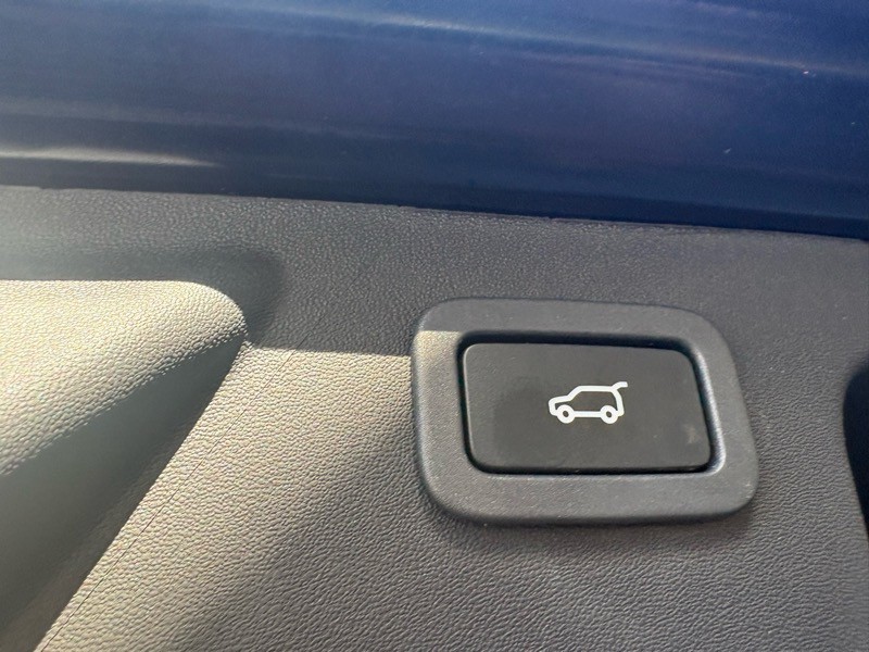 2016 Land Rover Discovery Sport Image 37