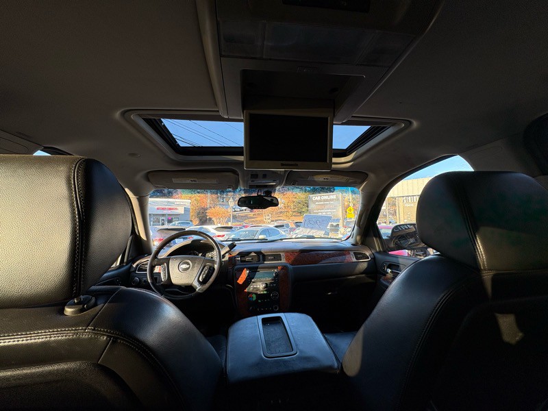 2008 Chevrolet Tahoe Image 13