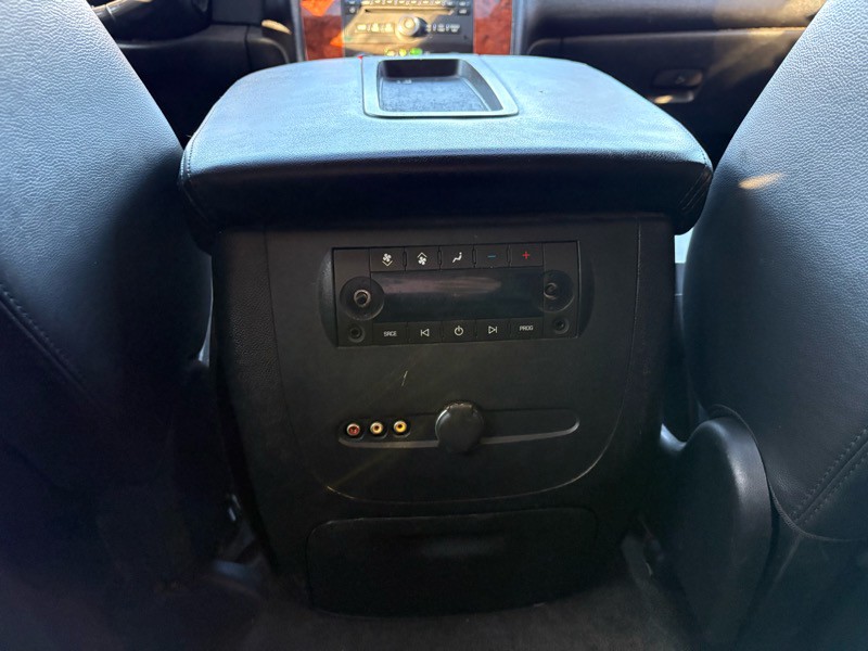 2008 Chevrolet Tahoe Image 15