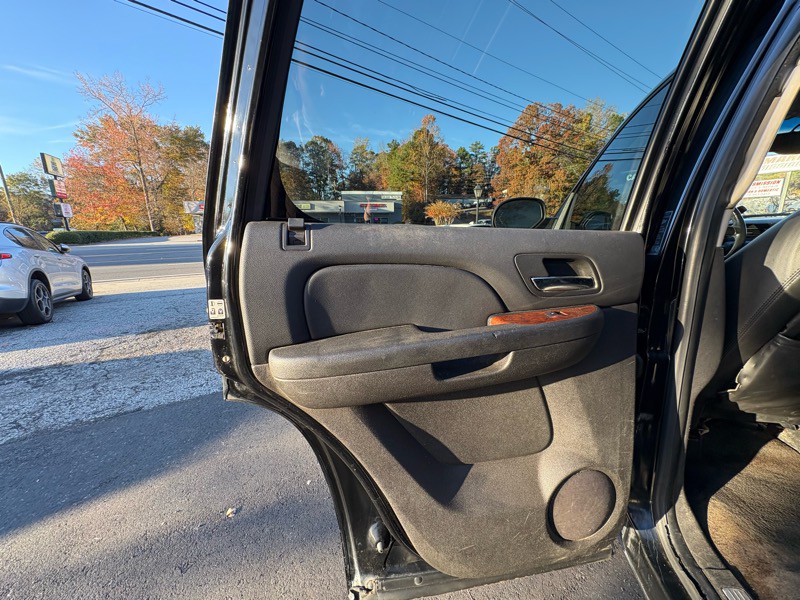 2008 Chevrolet Tahoe Image 16