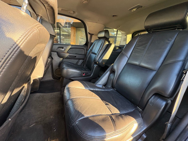 2008 Chevrolet Tahoe Image 19