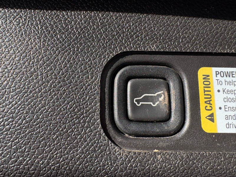 2008 Chevrolet Tahoe Image 29