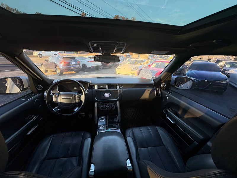 2014 Land Rover Range Rover Image 11