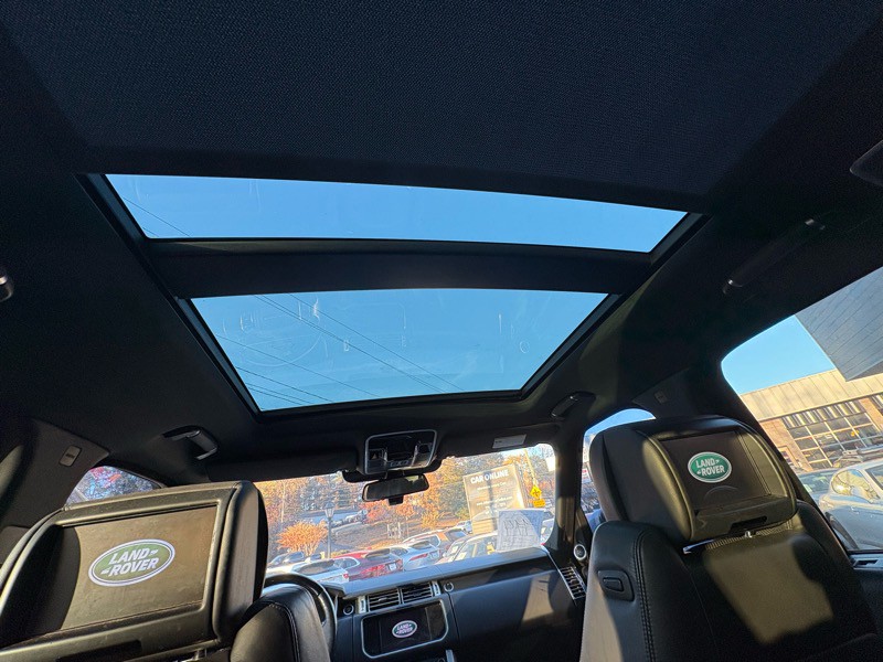 2014 Land Rover Range Rover Image 14