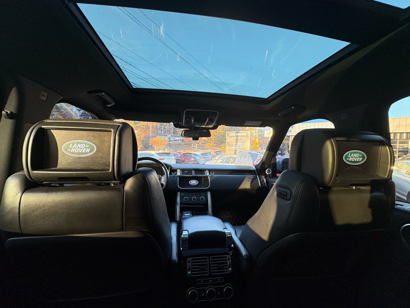 2014 Land Rover Range Rover Image 15