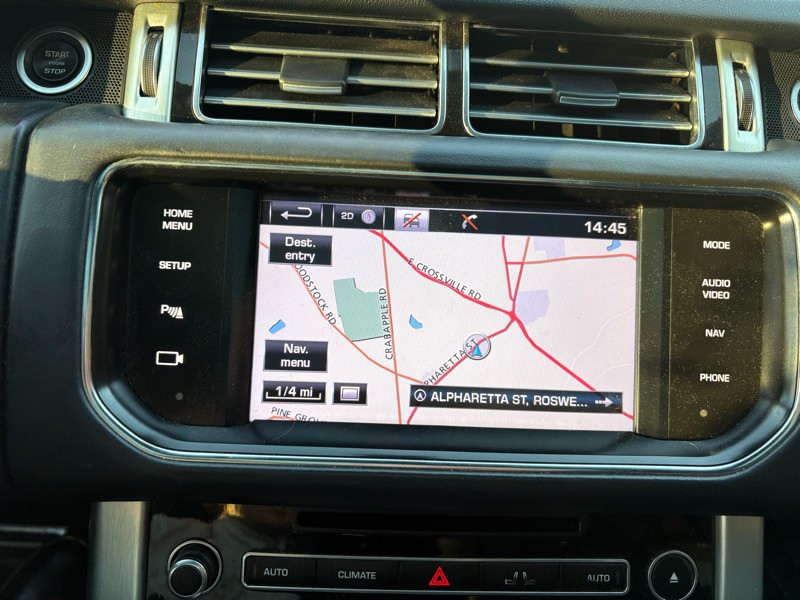 2014 Land Rover Range Rover Image 22